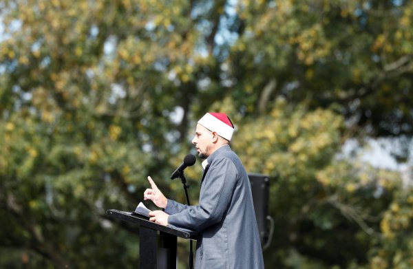 Yeni Zelanda devlet televizyonundan canlı ezan okundu