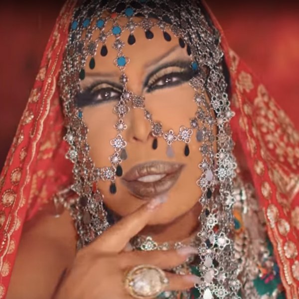 Bülent Ersoy, Beyonce'yi örnek aldı