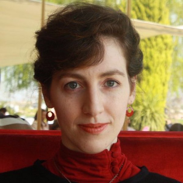 Nihan Kaya ile yeni kitabı “İyi Toplum Yoktur”u konuştuk Nihan Kaya ile yeni kitabı “İyi Toplum Yoktur”u konuştuk