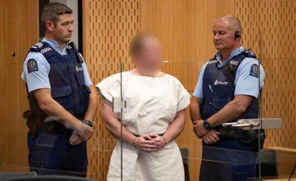 Terörist cezaevi şartlarından memnun değil