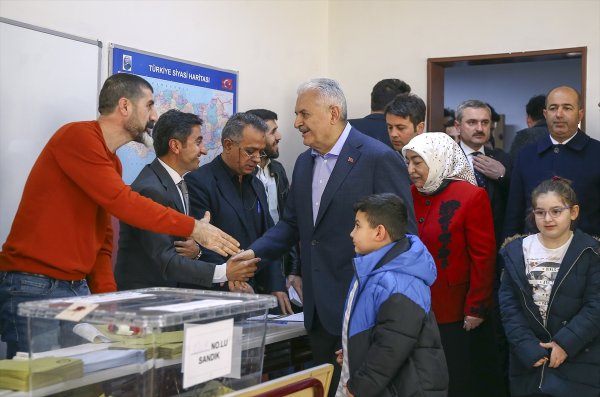 Binali Yıldırım oyunu kullandı