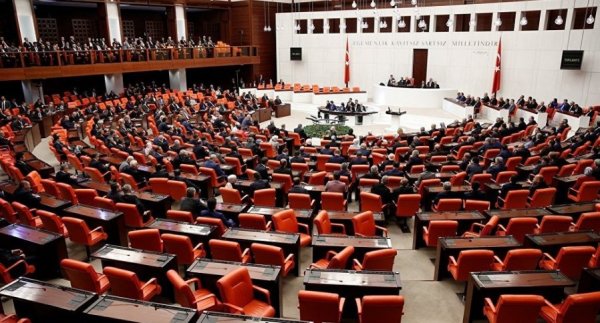 Nisan ayı Meclis için yoğun geçecek