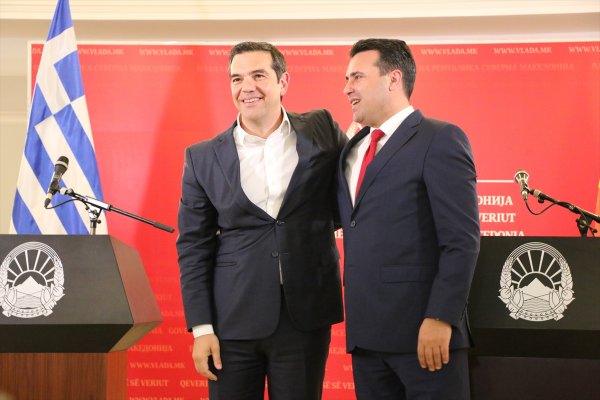 Yunanistan Başbakanı Çipras Kuzey Makedonya'da
