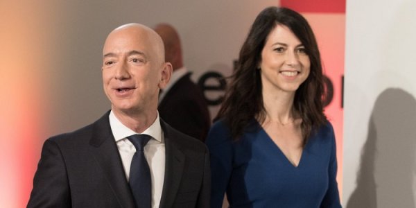 Amazon'un CEO'su Bezos boşandı