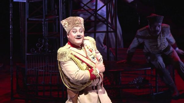 Şekerpare tiyatroda