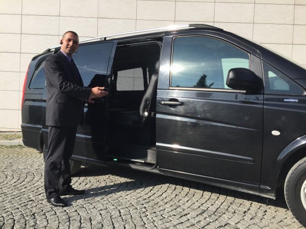 Uber XL araçlarını elden çıkaracak