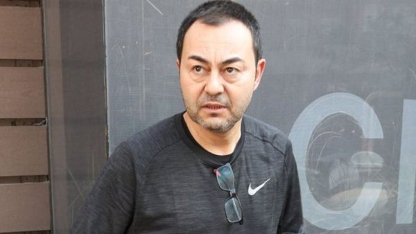 Serdar Ortaç da kural tanımıyor