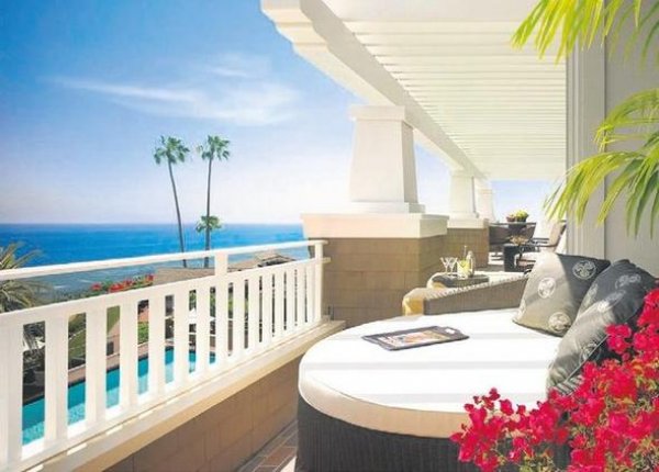 Hacı Sabancı sevgilisiyle romantik tatilde