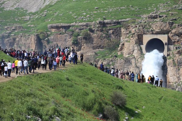 Dukan Barajı'na Iraklılardan yoğun ilgi