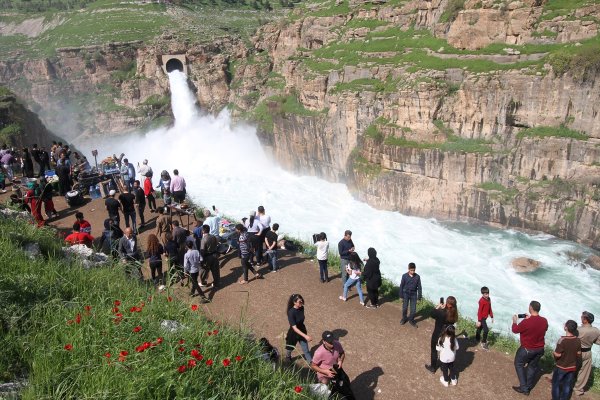 Dukan Barajı'na Iraklılardan yoğun ilgi