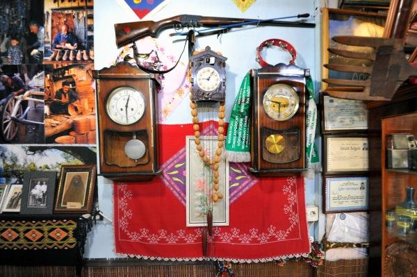 Radyo tamircisi evini müzeye çevirdi