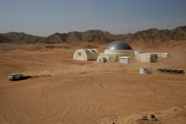 r Gobi Çölü'ne uzay üssü kuruldu