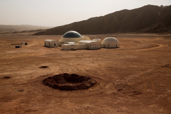 r Gobi Çölü'ne uzay üssü kuruldu