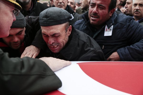 a Şehit Yener Kırıkcı dualarla uğurlandı