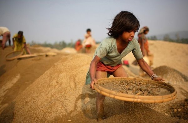 Dünyada 152 milyon çocuk işçi var