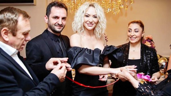 Aylin Coşkun: Yüzüklerimizi taktık