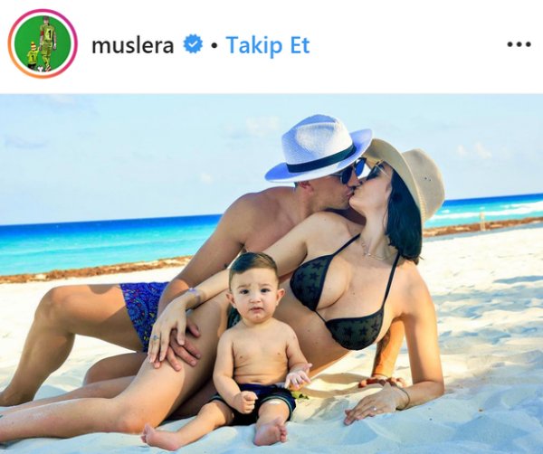 Muslera ikinci kez baba oluyor