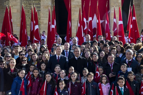 a 23 Nisan törenleri Anıtkabir'de