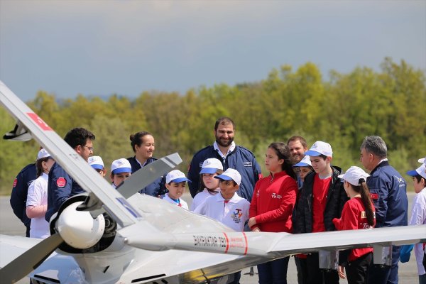 23 Nisan çocukları SİHA uçurdu