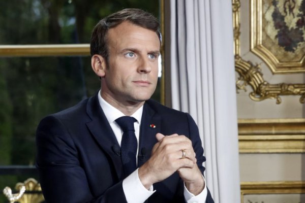 Macron sözde Ermeni soykırımını anacak