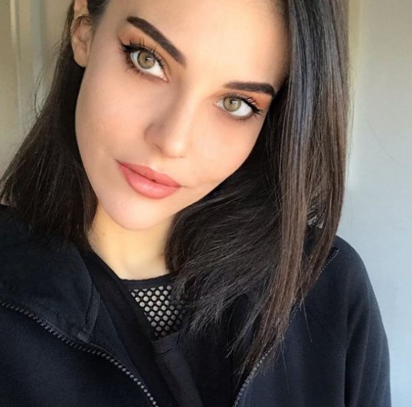 Tuvana Türkay ateş püskürdü