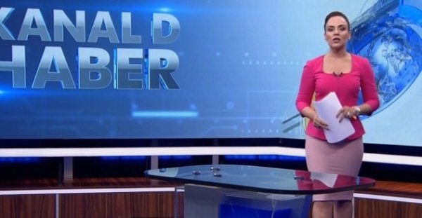 Buket Aydın stüdyoya girmeye çalışırken çıkarıldı