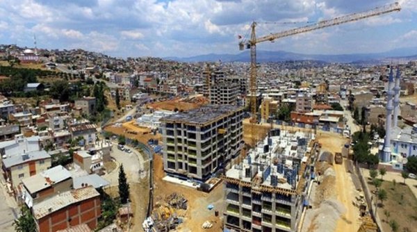 Murat Kurum: Yılda 300 bin konut dönüştürülecek