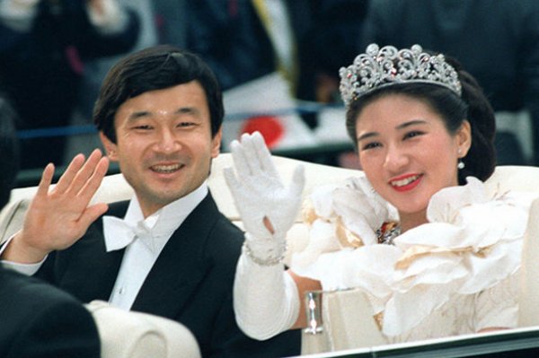 Japonya'nın müstakbel kraliçesi depresyonda