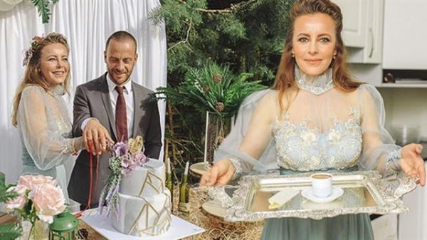 Vildan Ataasever: Sevgilim gel babam verdi