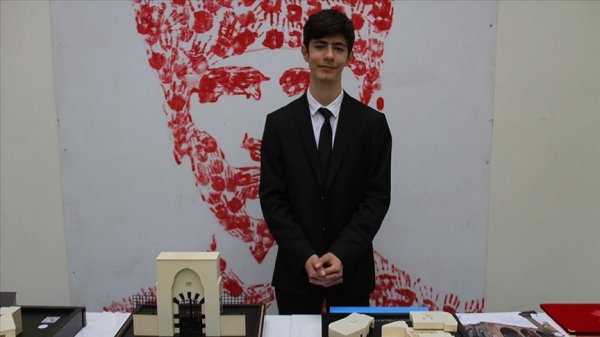 Tarihe duyduğu ilgi TÜBİTAK ödülü kazandırdı