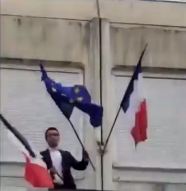 Fransa AB'den ayrılığa hazırlanıyor