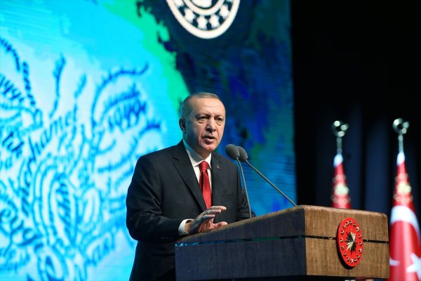 a Cumhurbaşkanı Erdoğan: Sosyal medya aile değerlerimizi zedeliyor
