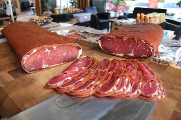 Pastırmanın dilimi 2,5 liraya çıktı