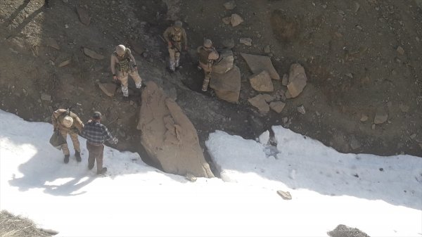 a Polis memurunu şehit eden terörist yakalandı