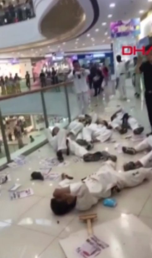 Çin’de AVM’de tekvandocu kavgası