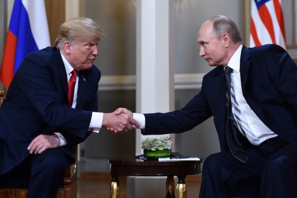 Trump Putin görüşmesi telefonda 1,5 saat sürdü