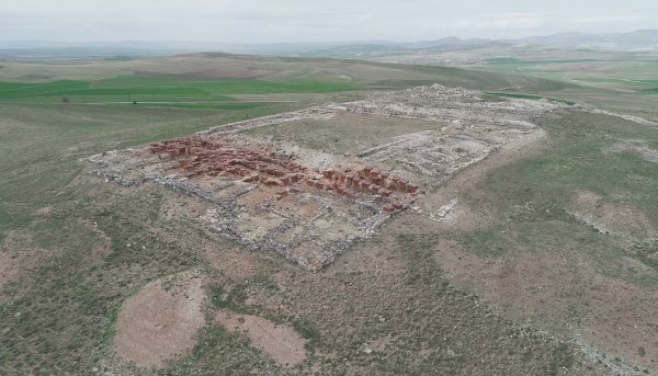 i Sarissa tarih turizmine kazandırılmayı bekliyor