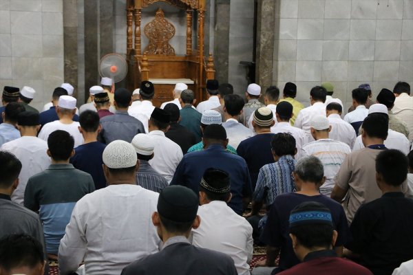 a Endonezya’da ilk teravih namazı