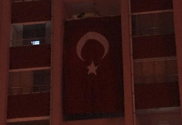 d Hakkari ve Azez'de 4 şehidimizin haberi ailelerine ulaştı