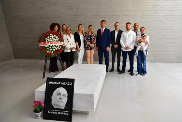 Ekrem İmamoğlu titrini kullanmaya devam ediyor