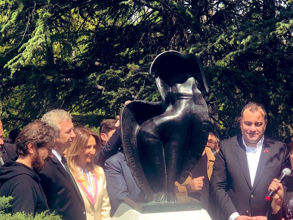 Mansur Yavaş'a yakın olmaya çalışan isimler dikkat çekti