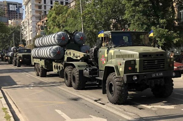 ABD, elindeki S-300'lerle S-400 kodlarını çözmeye çalışıyor
