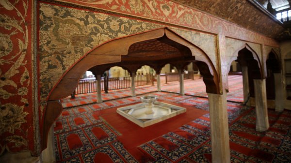 Selimiye'nin kalbindeki Mimar Sinan çarkıfeleği