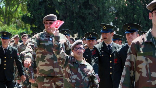 Engellilerin askerlik sevinci