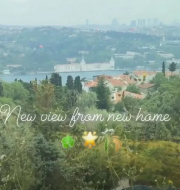 Şeyma Subaşı yeni evine taşındı