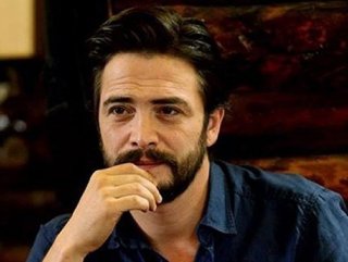 Ahmet Kural taşınıyor