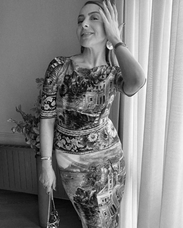 Hadise'nin yüzü değişti