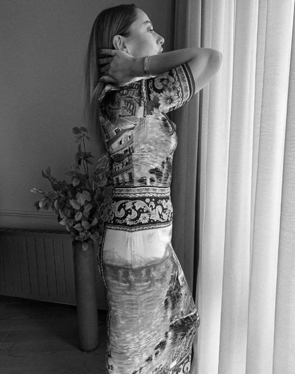 Hadise'nin yüzü değişti