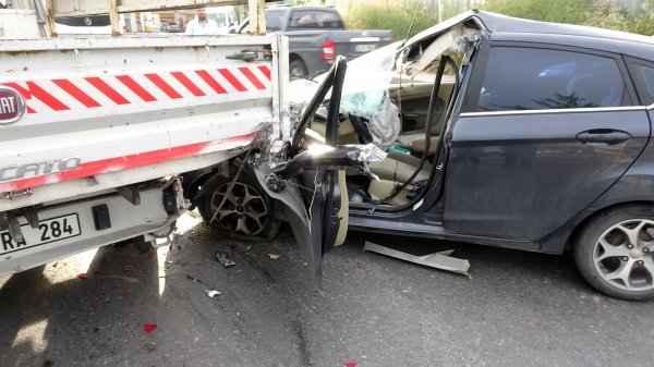 i Pendik'te kaza: 2 yaralı