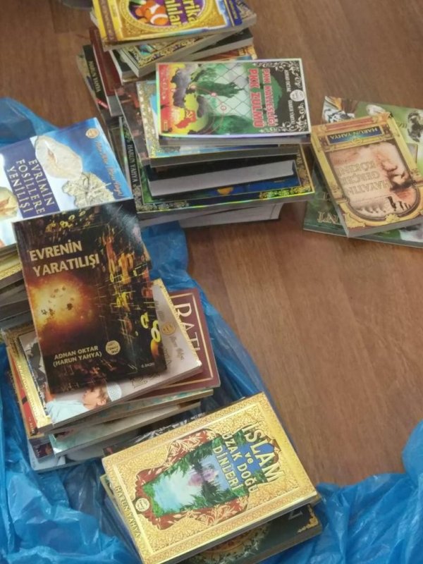 i Balıkesir'de Adnan Oktar operasyonu: 4 gözaltı